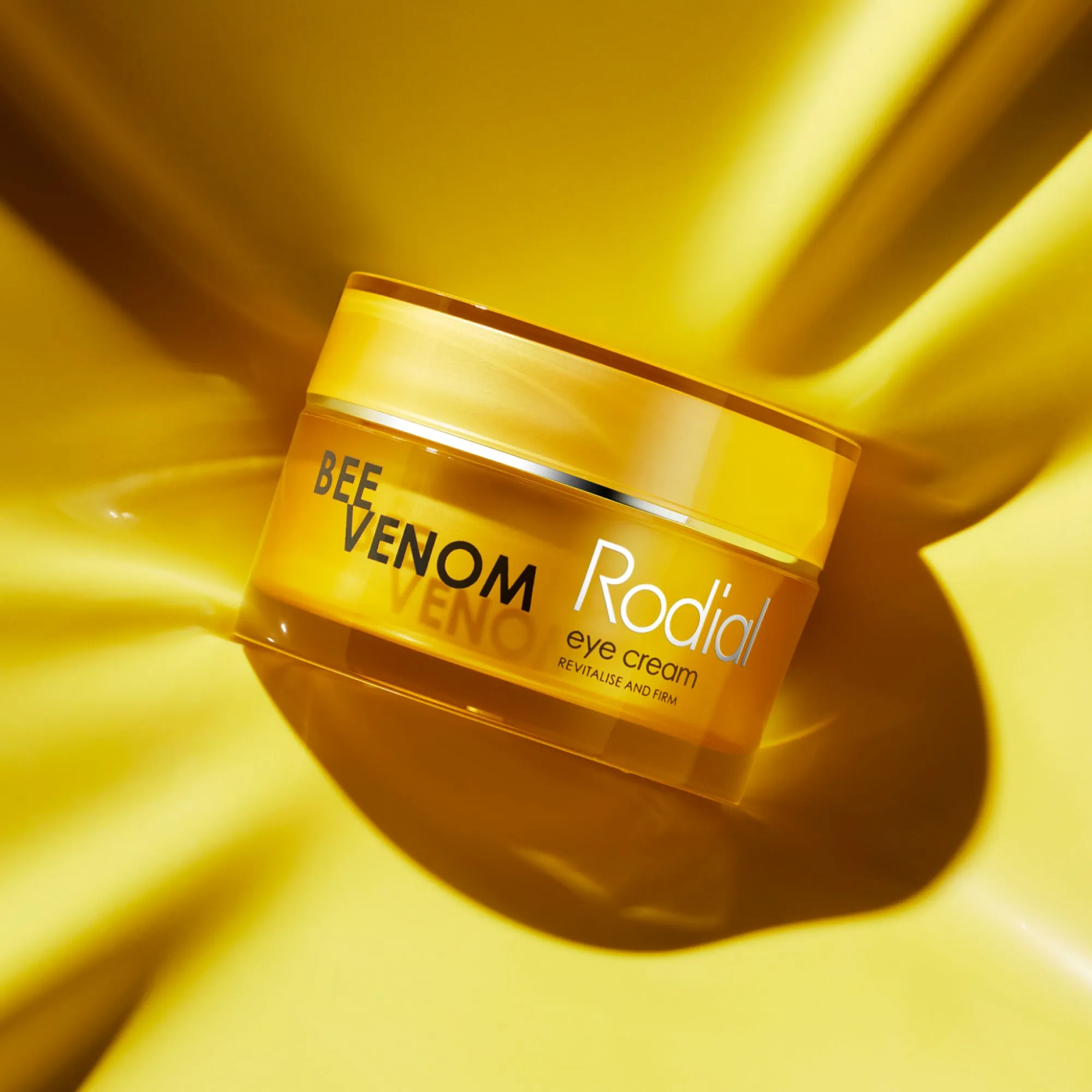 Bee Venom Eye - UNBOXED
