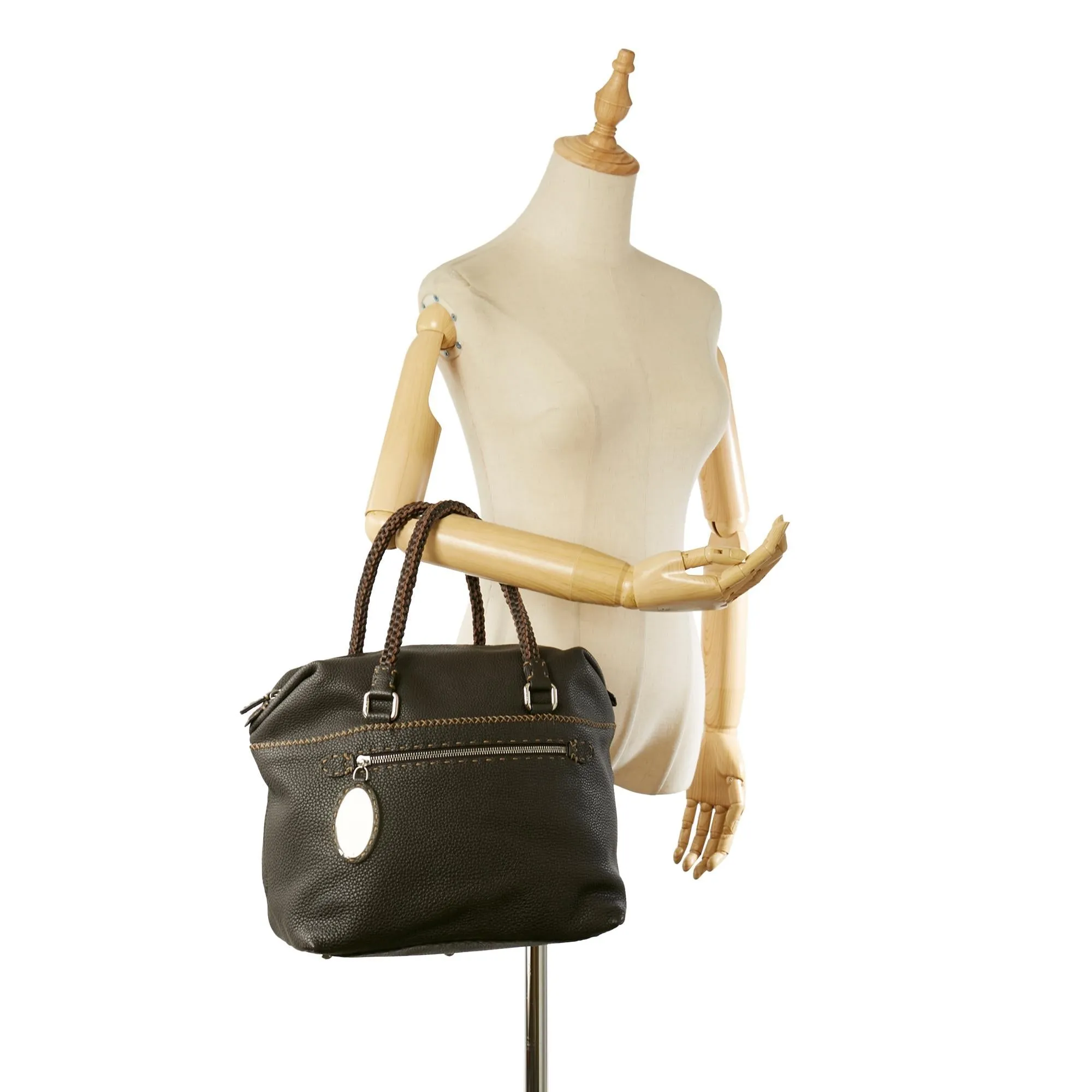 Fendi Selleria Leather Handbag (SHG-31787)