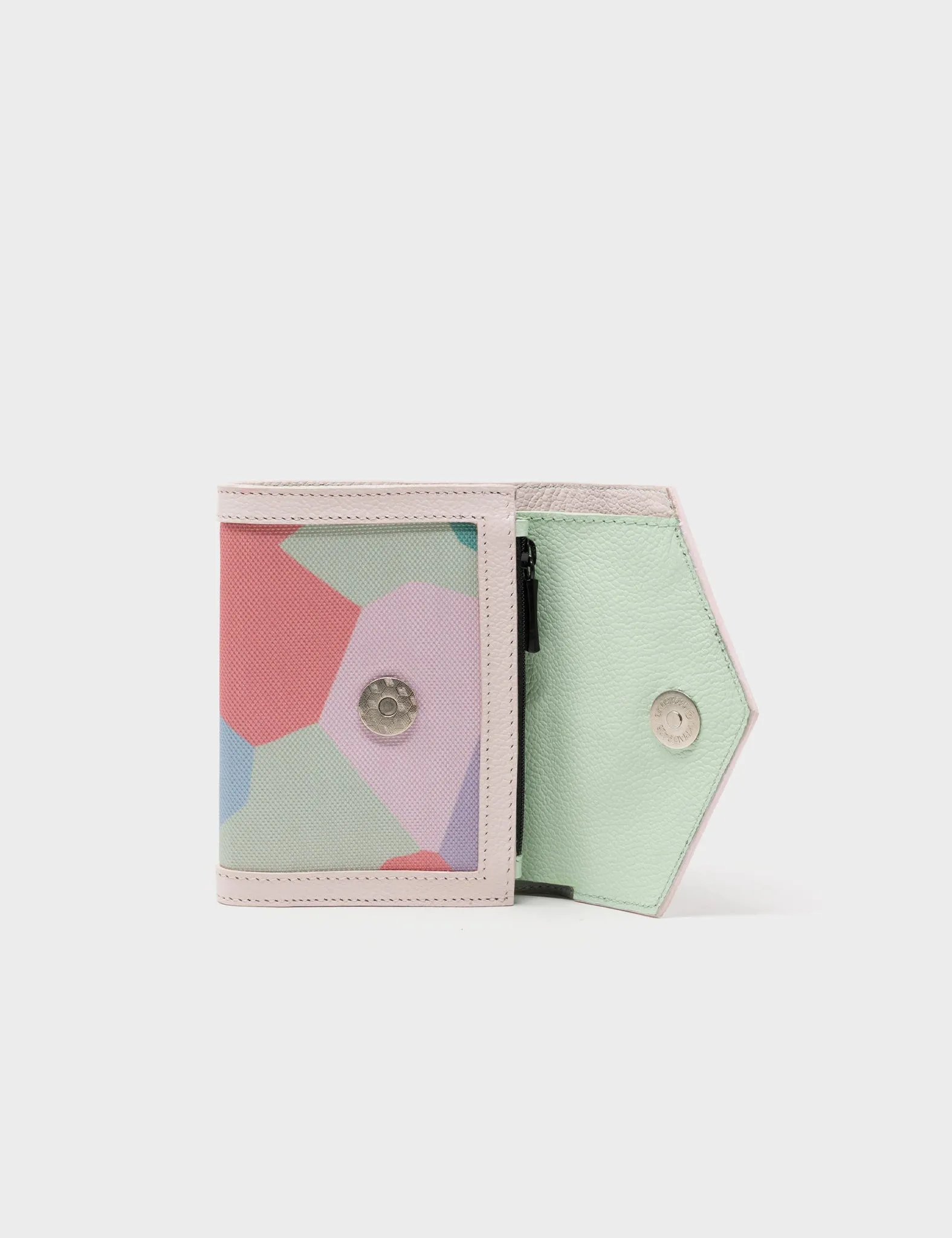 Fiona Billfold Wallet - Camo Dreams Design