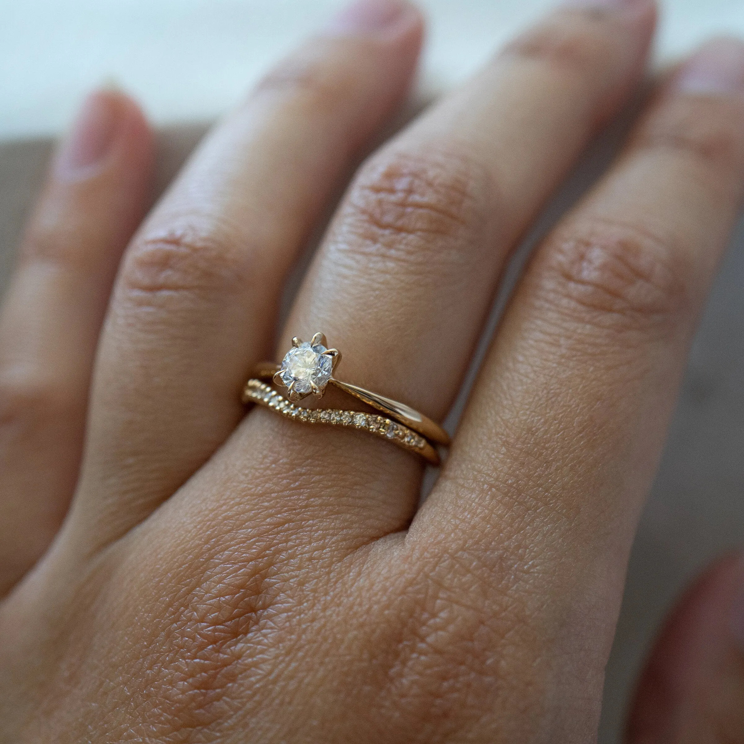 Lab Grown Brilliant Diamond Scale Undine Band