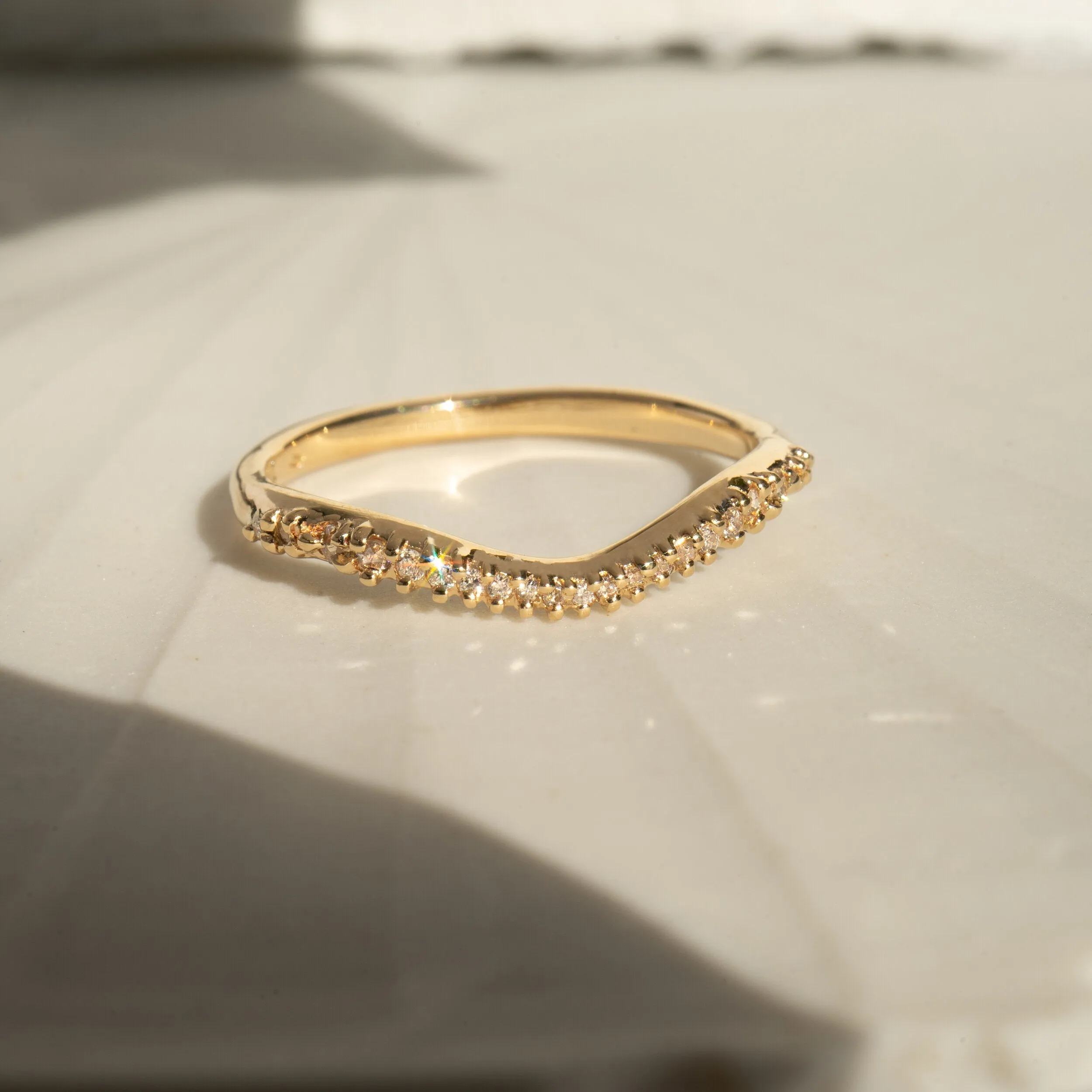 Lab Grown Brilliant Diamond Scale Undine Band