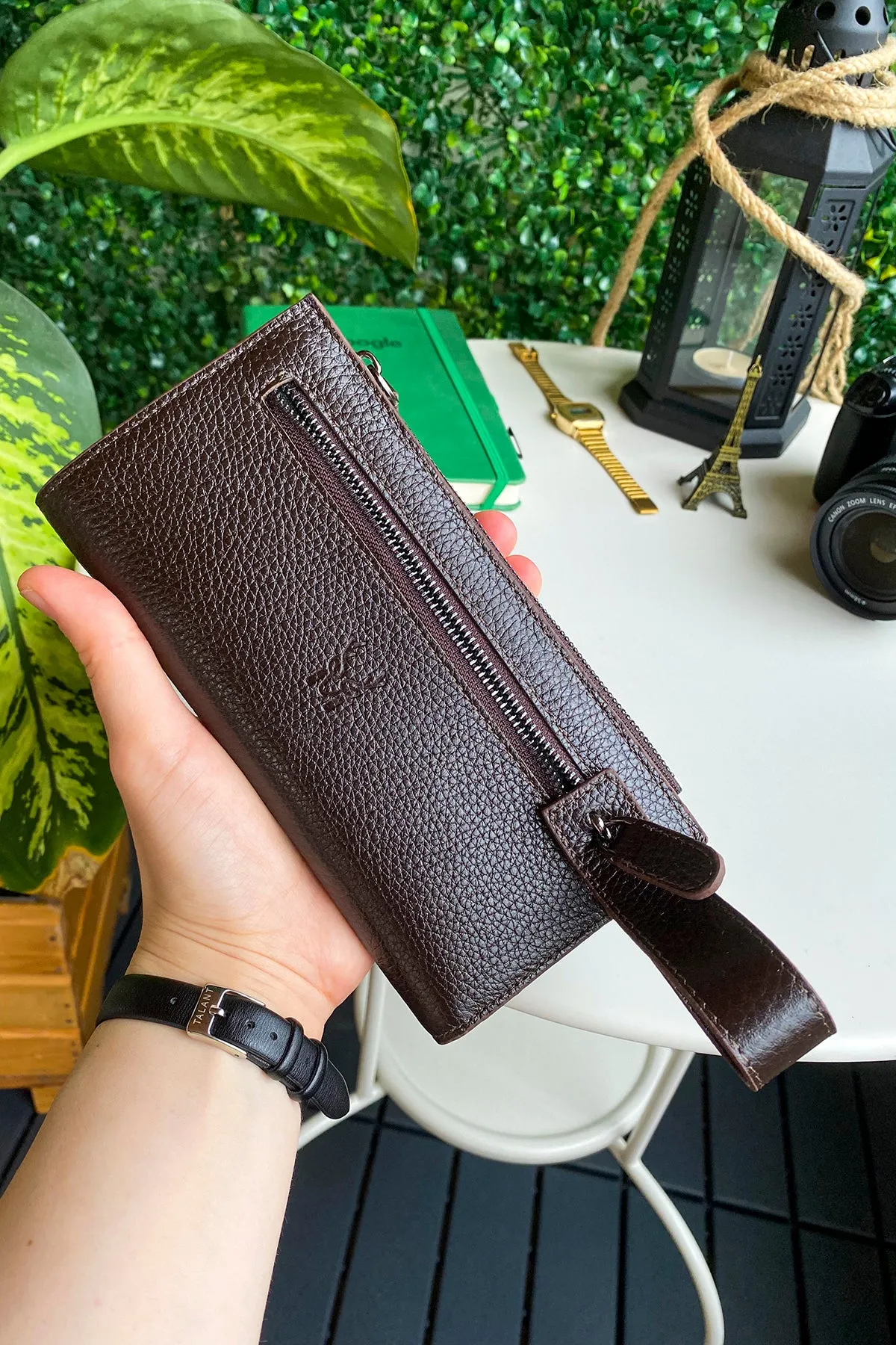 Mannu - Genuine Leather Large Wallet with Hand Band