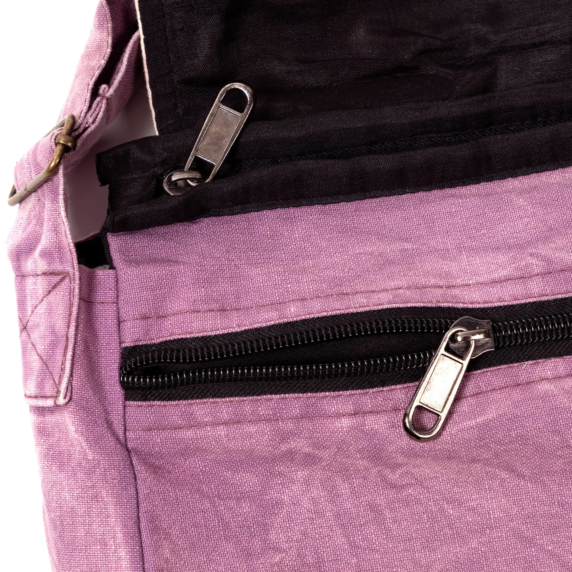 Peek-a -Boo Kitty Saddle Bag