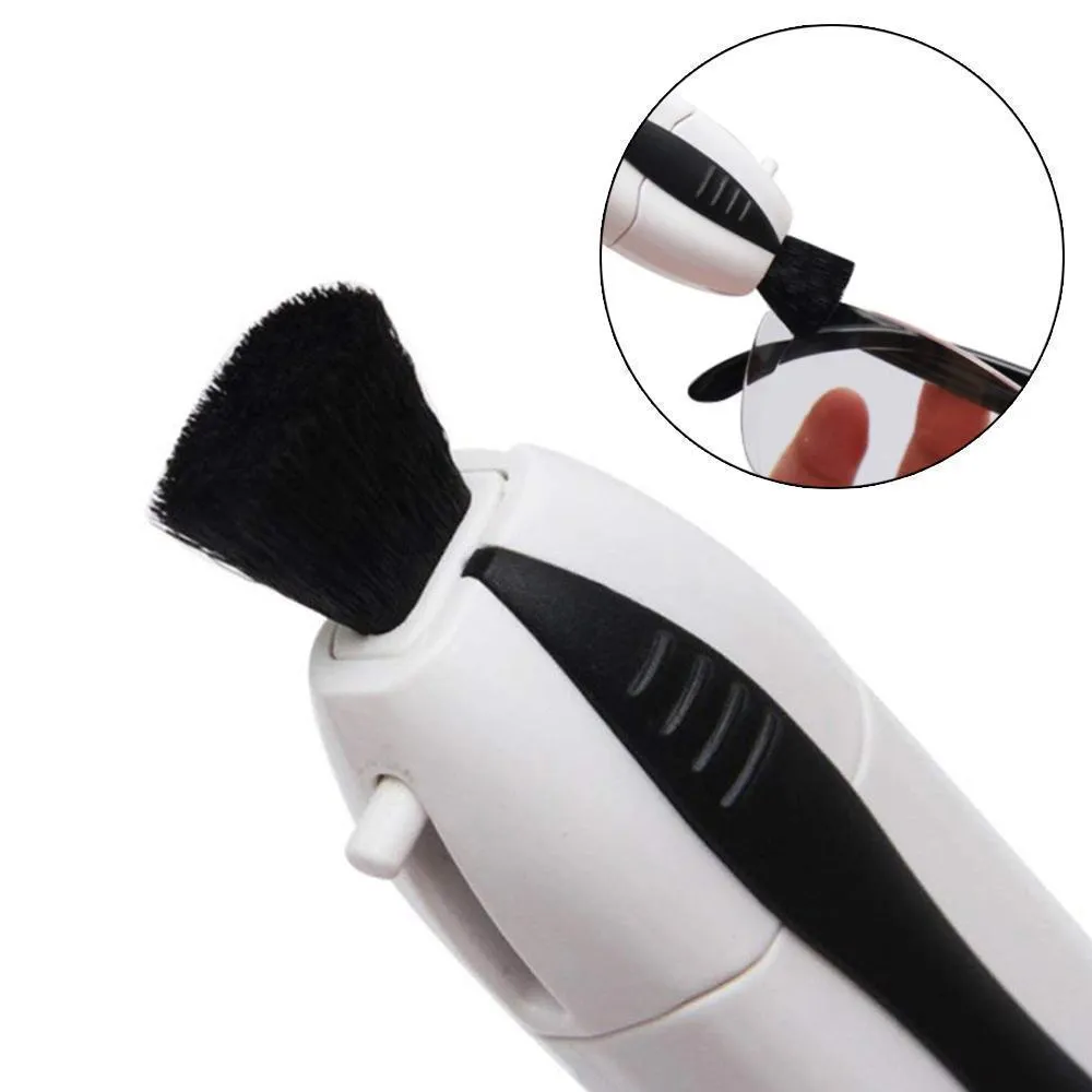 Portable cleaning tool for glasses