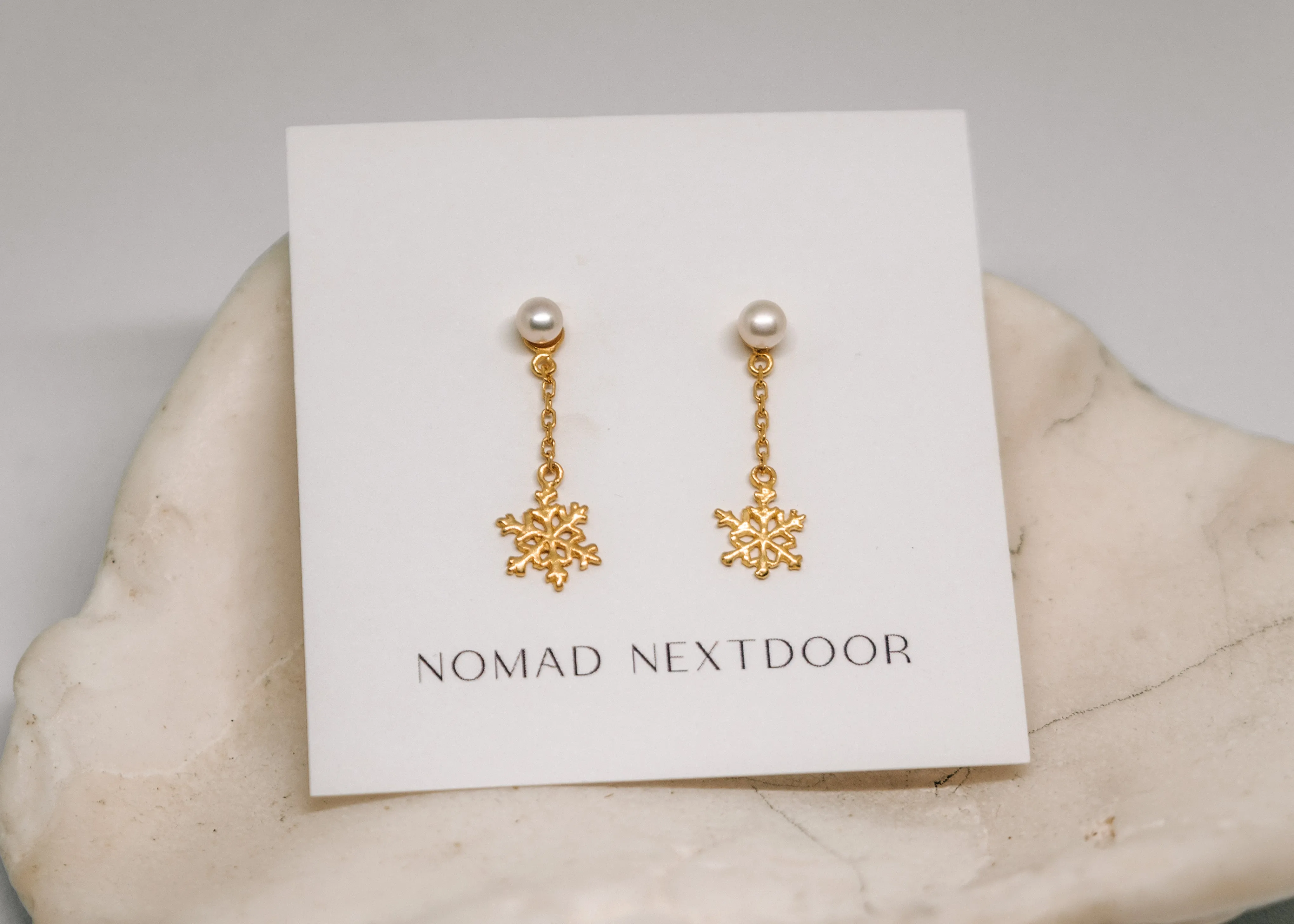 Snowflake Pearl Dangle Earrings Gold
