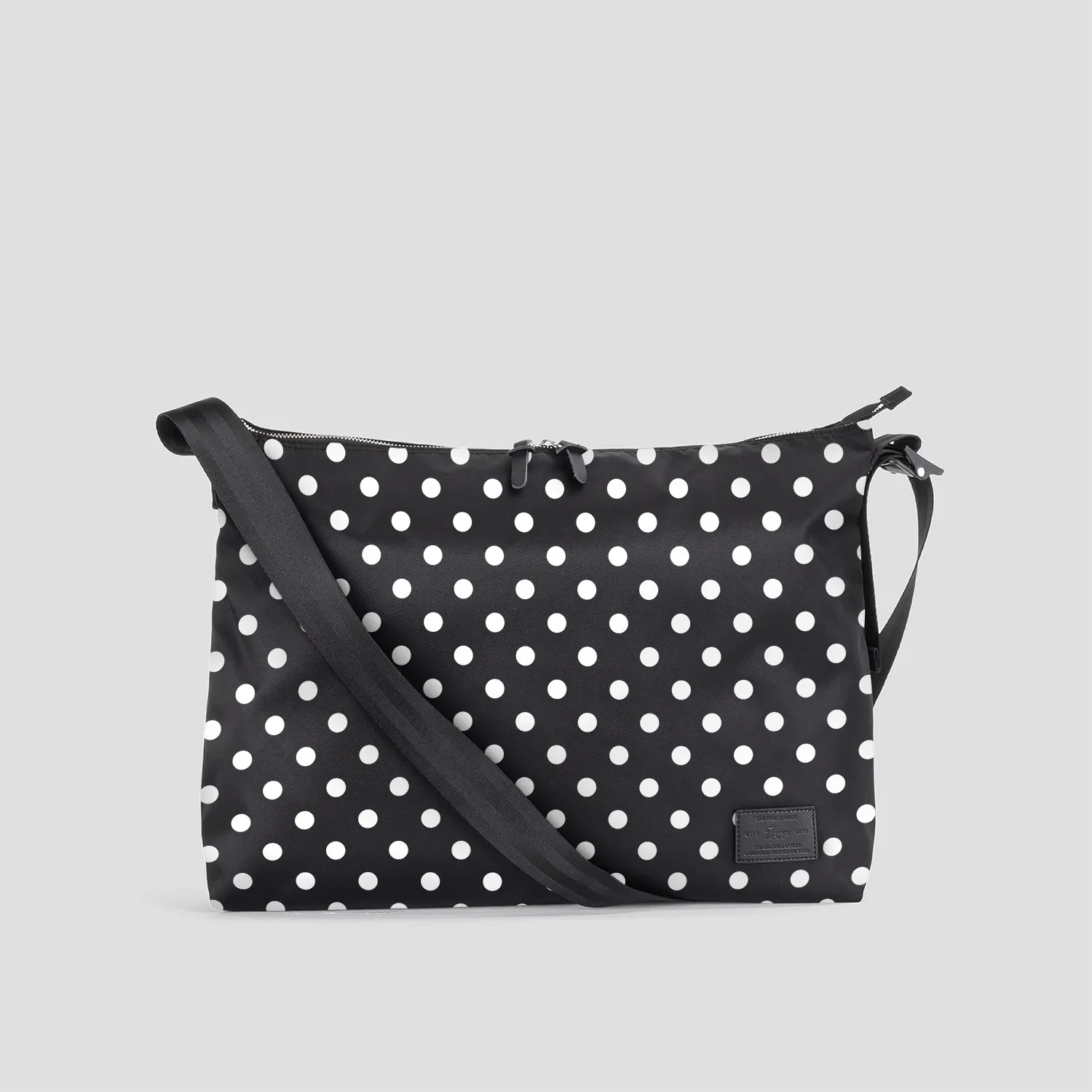 Staple Easy Shoulder Polka Dot