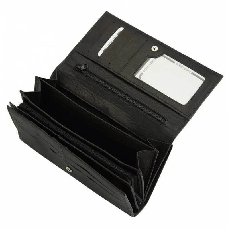 Woman's Black Italian leather wallet